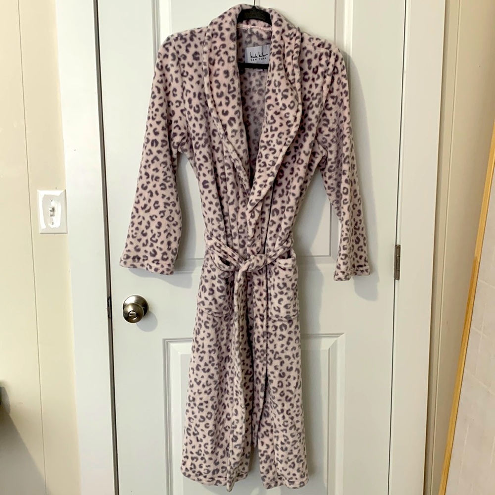 Nicole Miller Animal Print Robe, Pink/Gray, Size XL